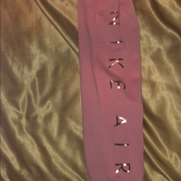 Pink nike leggings - Picture 3 of 3